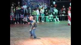 Мальчик танцует хип хоп. Мой фаворит соревнований