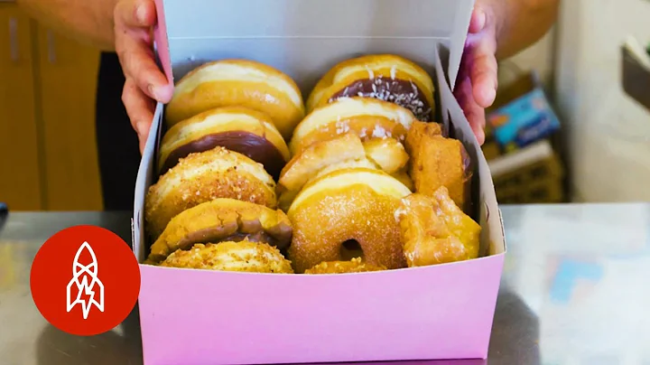 The Reason Why Your Doughnut Box is Pink - DayDayNews