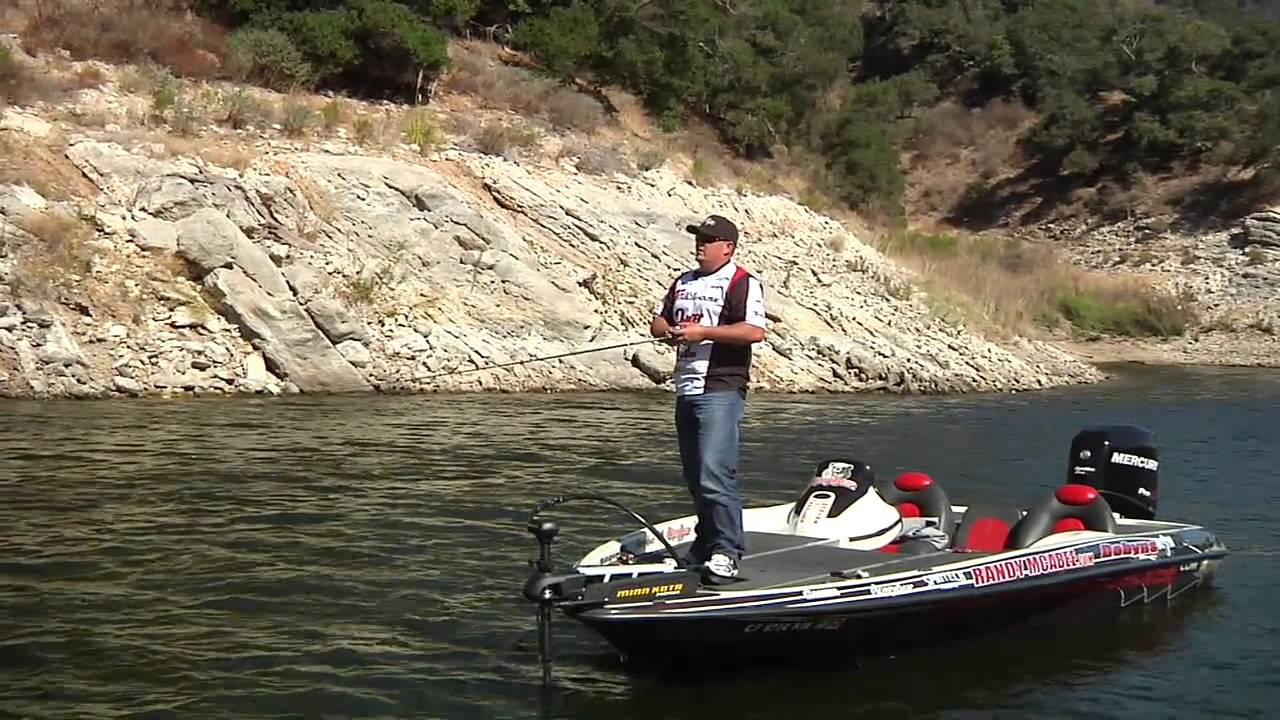 Throwing The BasStar Big Mac In Fall With Randy – Tackle Warehouse VLOG #122