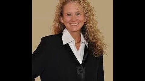City of Sarasota candidate Jennifer Ahearn-Koch ma...
