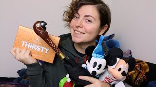 Christmas & Disneyland Paris Haul
Here is what I got for Christmas 2018 and the things I bought while in Disneyland Paris!
Where to find me:
Twitter: https://twitter.com/Spoilers123
https://www.instagram.com/spoilers.123/
Main Camera - Canon 70d (18-55mm Lense)
Vlogging Camera - Canon G7xii
Microphone - Zoom H1
My background music is either from YouTubes create section or http://incompetech.com/music/royalty-free/ Christmas & Disneyland Paris Haul