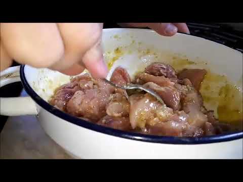 Video: Kuracie Mäso S Dzatziki V Pita Chlebe