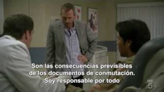 El Doctor House habla en español