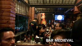 Download lagu Bar Medieval  El Salvador