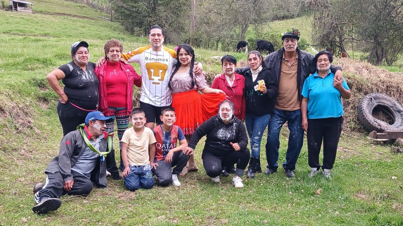 Martes Carnavalazo familia 