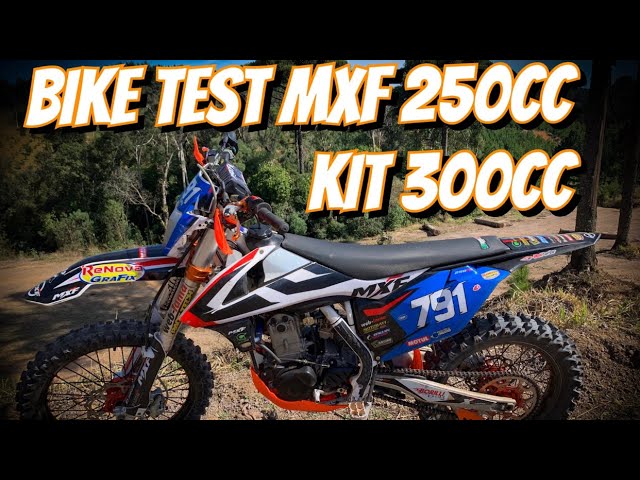 Motocicleta Cross MXF 250cc-TS 2T Branca 200M2T