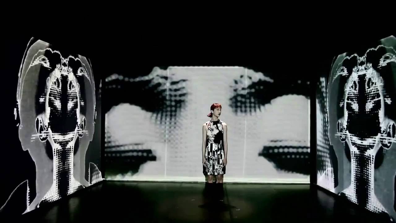 Rethink VJ With Interactive Performing Arts