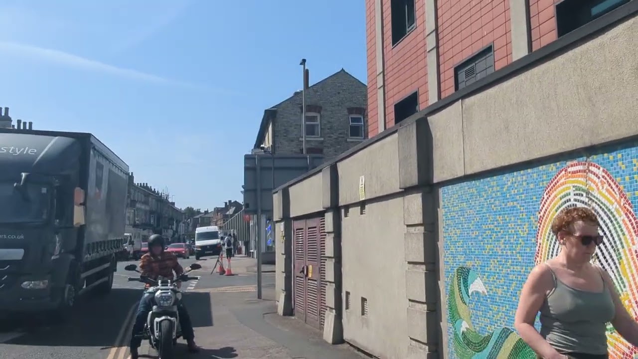 [Foot Patrol 6] Scarborough Police Station: Walk Around