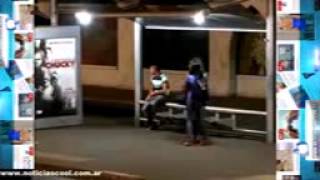 Broma En Estacion De Brasil Con Chucky Hd