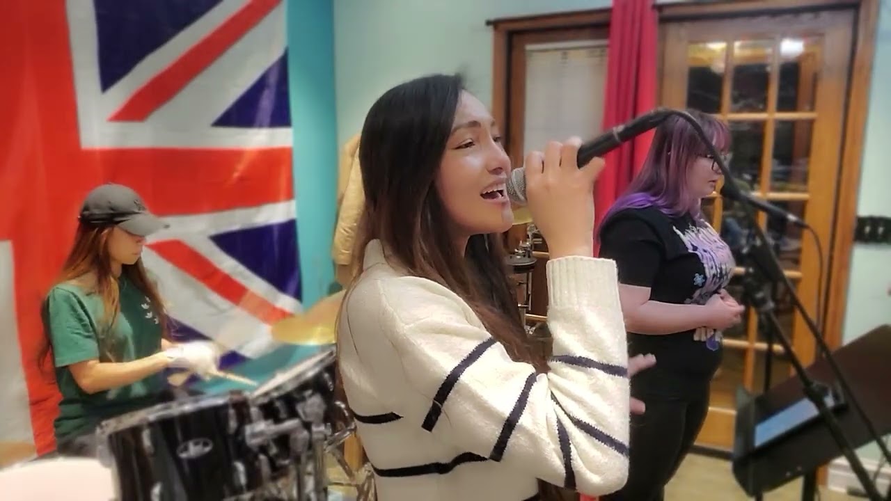 Rehearsal session 36:  #bringmetolife by #evanescence (1)