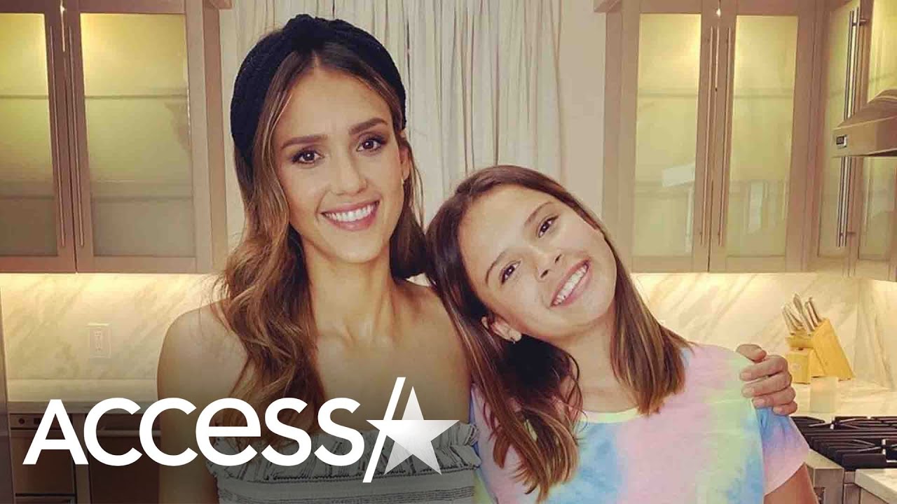 Jessica Alba & Daughter Honor Attend Therapy Together