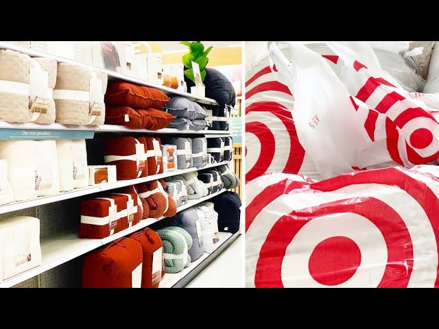 Thursday morning 🤎 #makemybedwithme #bedgoals #cb2 #target #targetbed, Making The Bed