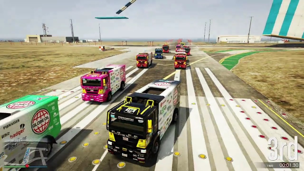 Dune Truck Parkour Race with SOOOOO MANY people in GTA V Mr Ajit
