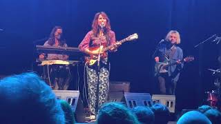 Joan as Police Woman - Tell Me (live)