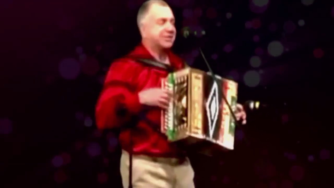 Белая березонька… Обалдеть какое исполнение под гармонь - YouTube