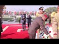 الرئيس السيسى ينيب وزير الدفاع لوضع إكليل من الزهور على النصب التذكارى لشهداء القوات المسلحة