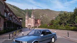 Covadonga Asturias y Nissan Bluebird TurboSGX