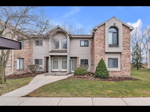 42751 Lilley Pointe Drive, Canton, MI home video tour