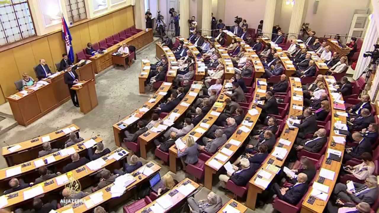 يصوّت البرلمان بالإجماع على إنهاء التحكيم مع سلوفينيا
