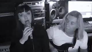 Peach & the New Beats perform Autumn Leaves