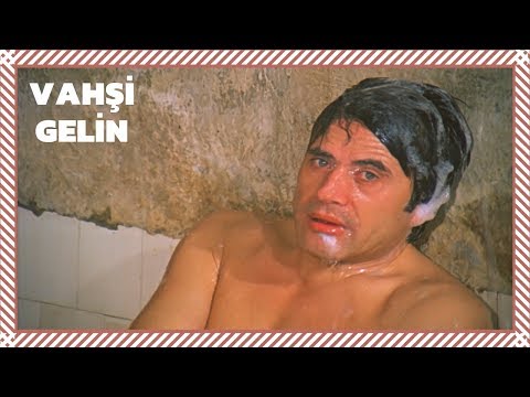 Cüneyt Arkın'dan Hamam Dövüşü | Vahşi Gelin