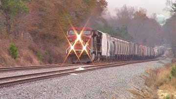 NS E49 with an CP AC44CW/NS ES40DC meets NS E29 as the pull up Hill hard in notch 8