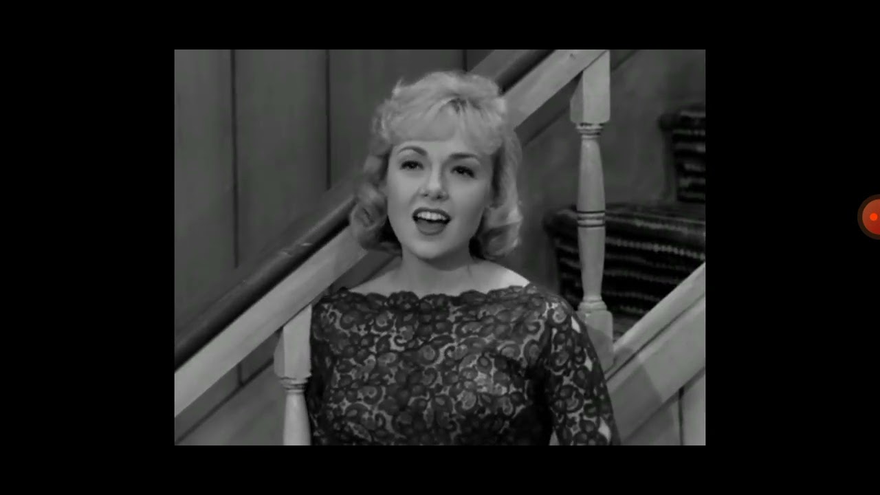 Edie Adams That S All I Love Lucy Series Finale Youtube
