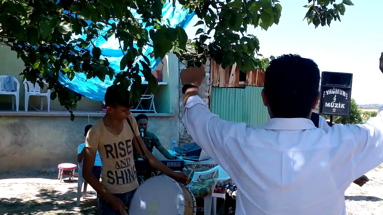 Karisik bomba oyun havasi