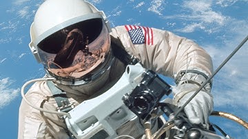 Zero Gravity 3-D Printing