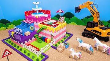 MASTER HAMSTER builds mini CAKE FARM for unicorn family