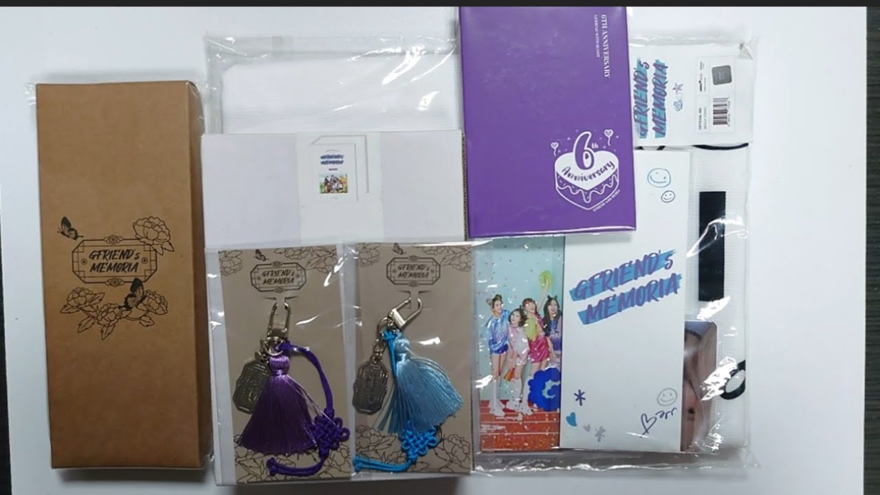 GFRIEND 團綜週邊開箱 Unboxing GFRIEND 여자친구 MEMORIA Book lamp