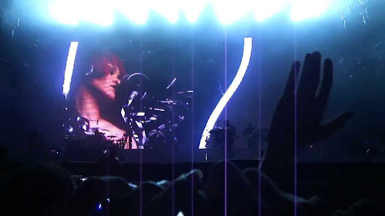 Rock In Rio 2011 ~ Rihanna - Intro + Only Girl (In The World ...