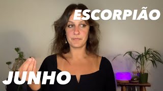 Tarot Escorpião . Junho 2023 . O pó no vento