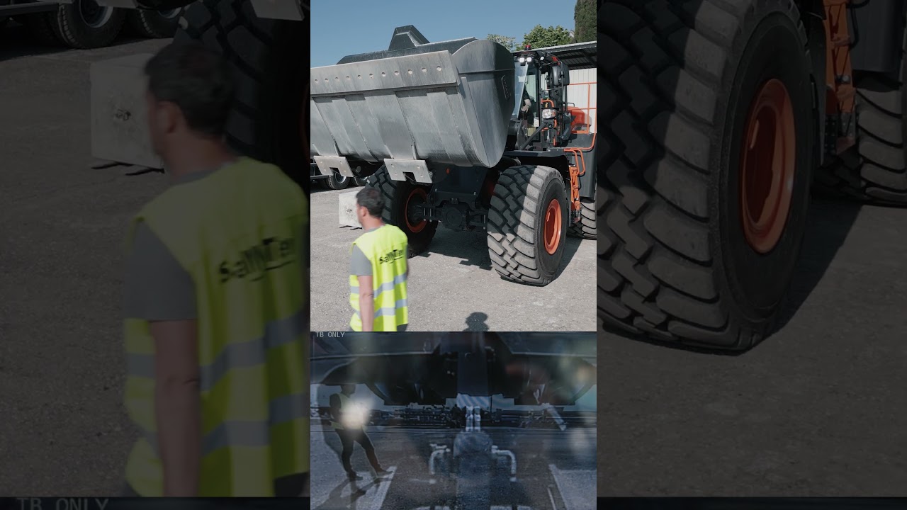 Develon Transparent Bucket