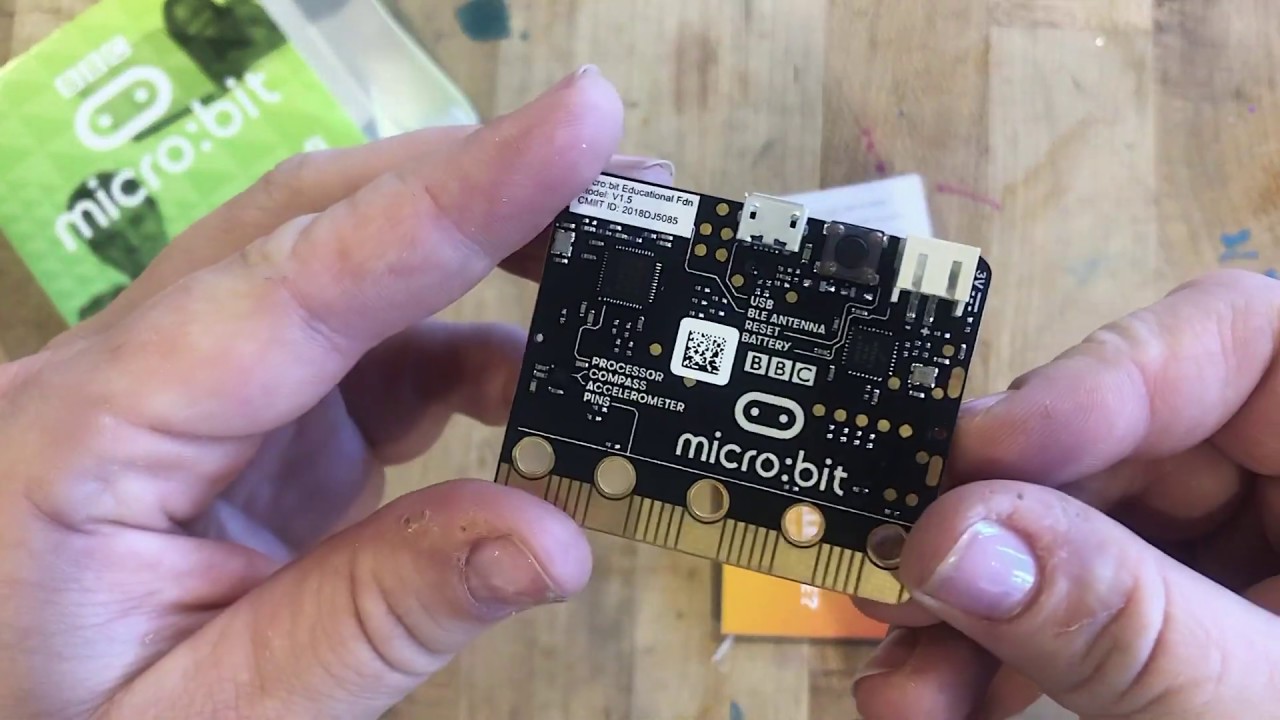 Unboxing the micro:bit - YouTube