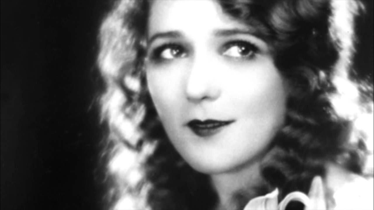 Mary s hair. Симс 4 прически в стиле максис. Хелена пикфорд чтец. Прическа 1912 года. Симс 4 прически в стиле максис.