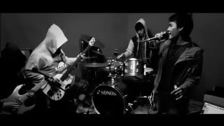 Download Lagu AMPAR AMPAR PISANG METAL COVER BY VISUAL DREAM BAND MP3