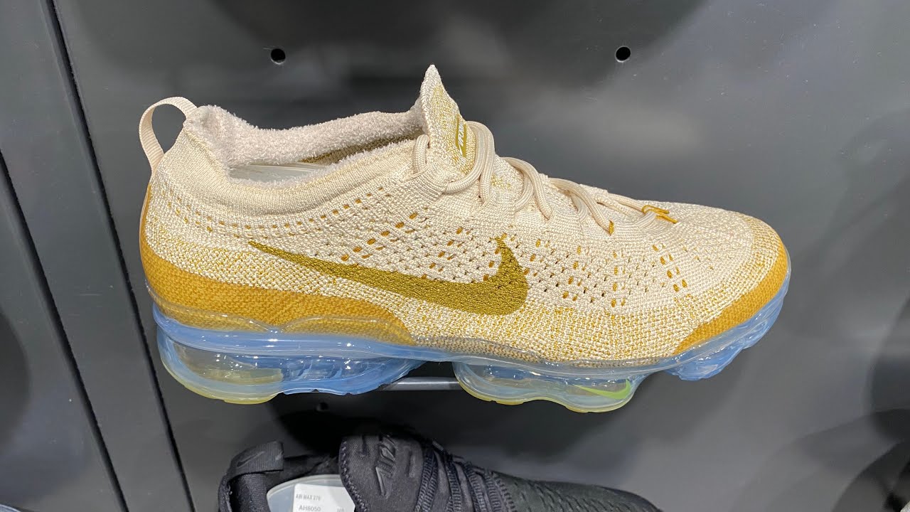 Nike Air Vapormax 2023 Flyknit Mens 12 Sanddrift Bronzine Shoes DV1678-100 Air VaporMax 2023 Flyknit  main image 4