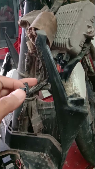 The Vario 150 ECM socket is burnt, resulting in the motorbike not being able to start and breakin...