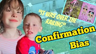 Jack and Lilly:  Is there really a picture of the blanket on the railing? @Clutchpearls