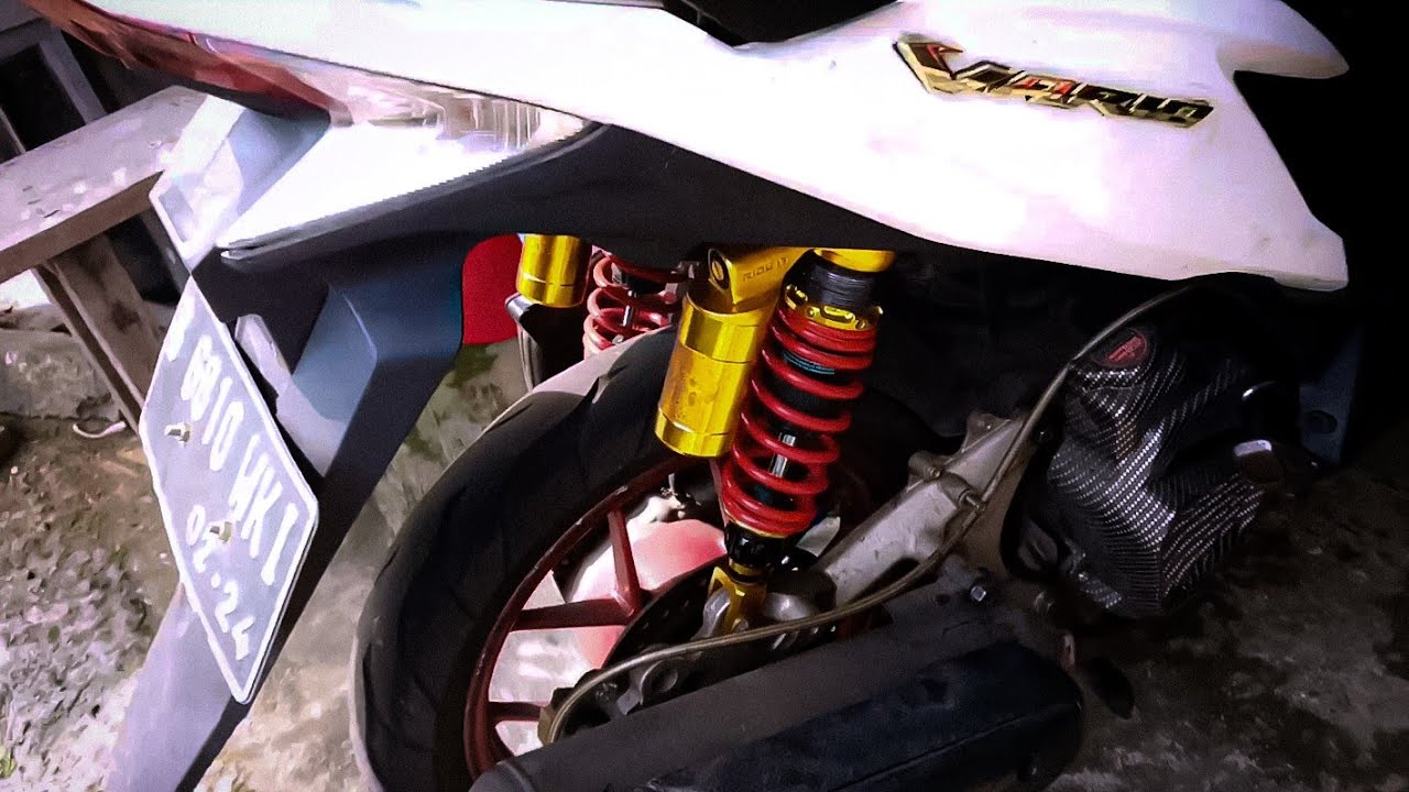 VARIO 125 DOUBLE SHOCK & DISK | custom modifikasi vario 125