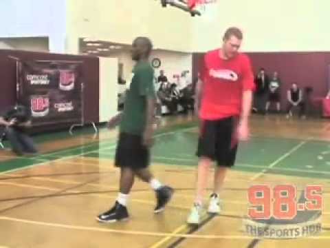 Between 2 Spurs: Matt Bonner and Brian Scalabrine - Pounding The Rock