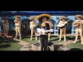 UN POCO LOCO CON MARIACHI