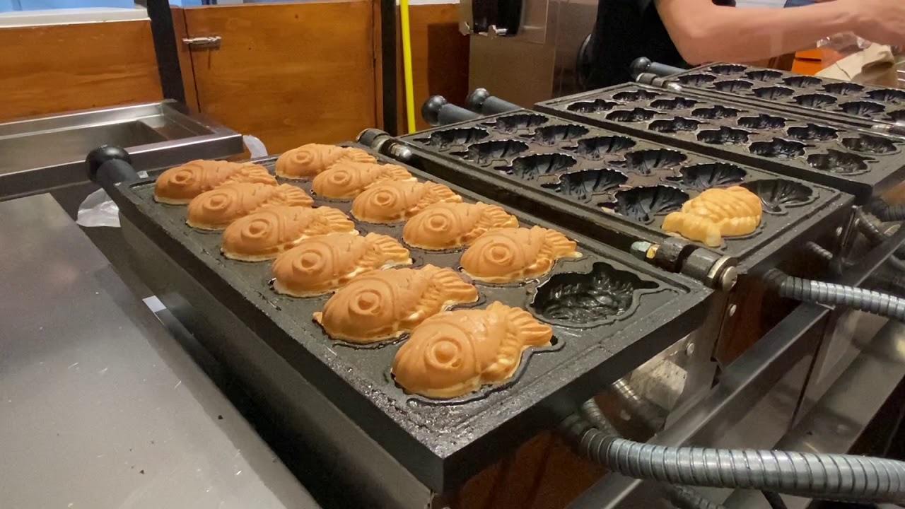 How to make Taiyaki ice cream and cooking scenery -Philippines street food