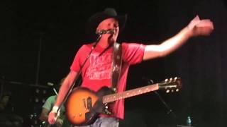 Kevin Fowler- "Sellout Song" Lubbock Amp 4/7/17
