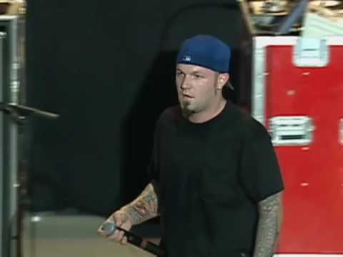 Limp Bizkit - Nookie - 6_18_1999 - Shoreline Amphi