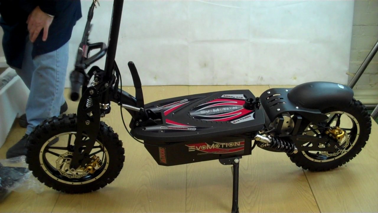 evo 1000 watt electric scooter riding toy by evo powerboards