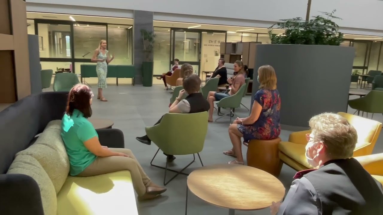 World  voice day 2021,Giselle Maartens Speech Therapist. Voice care for professional voice users