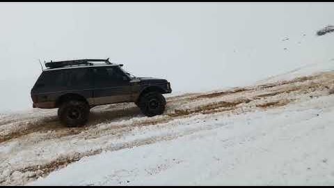 Range Rover Classic - Snow Play 🔥💪