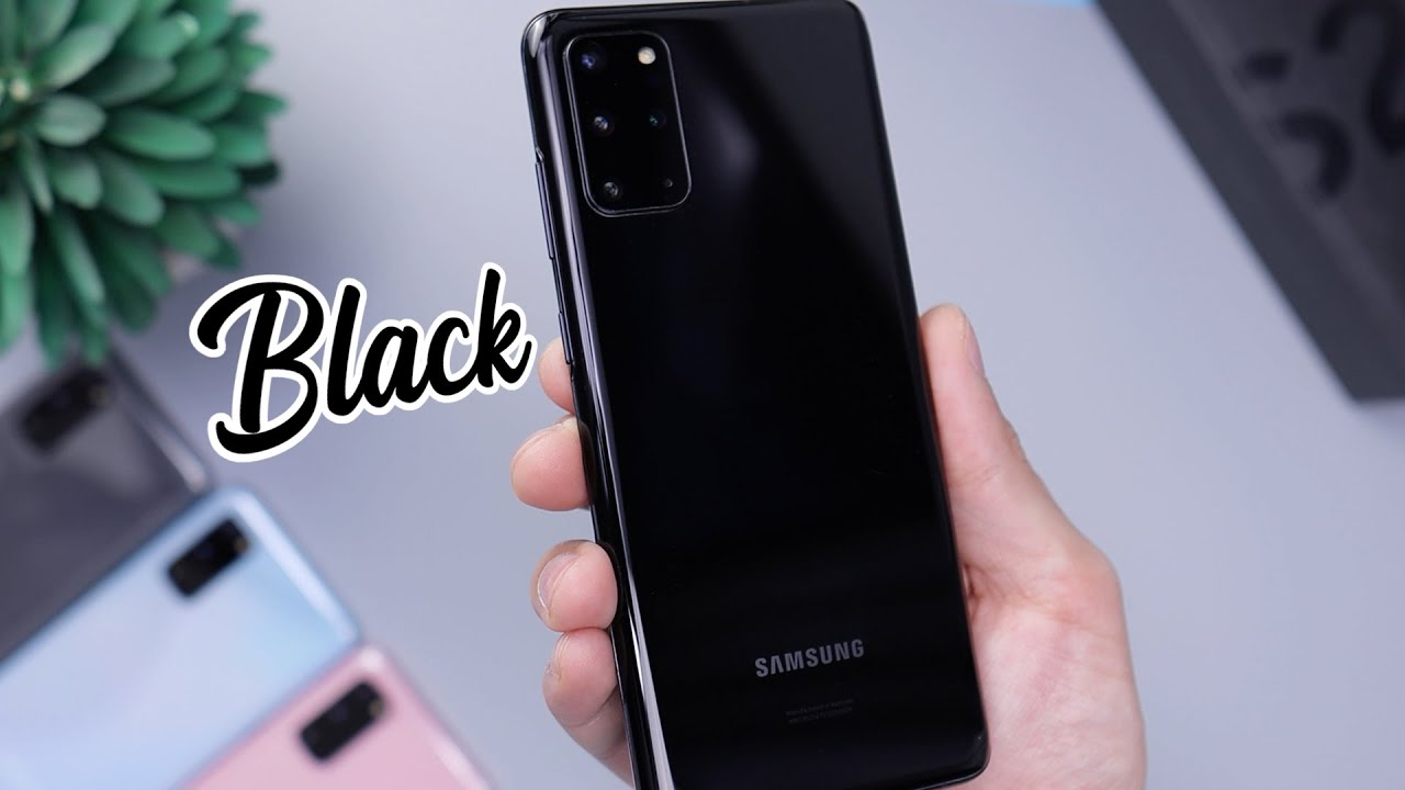 Black Galaxy S20+ Unboxing, Size Comparison, & First Impressions! - YouTube